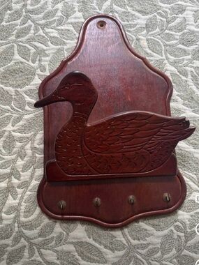 Vintage Duck Wall key hook and mail holder Rack in cherry Brown